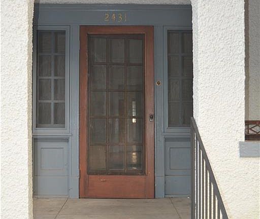 4th image of 2429-31 Palmer Ave