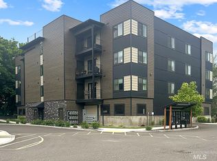 109 N Almon St #101, Moscow, ID 83843