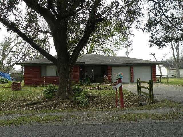 1st image of 3202 Lausanne Ave