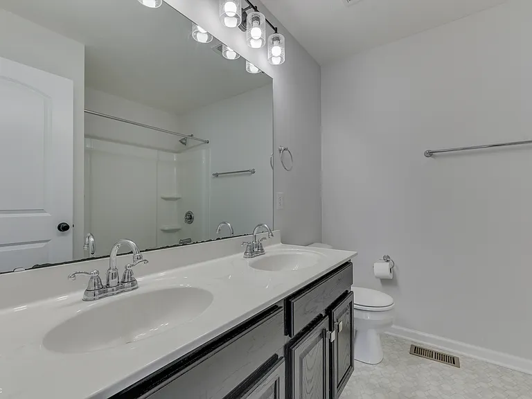 7635 Shady Trails Dr — Photo 42