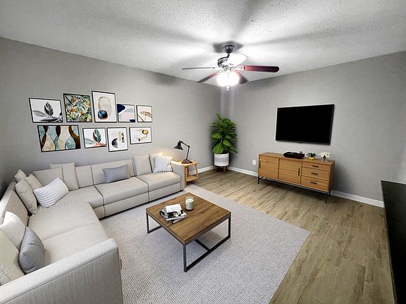 4th image of 5106 N 1/2 Lamar Blvd #228