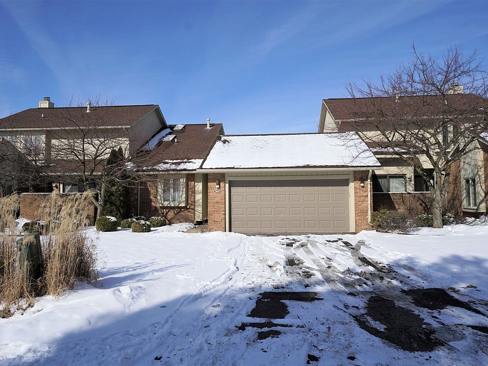 1st image of 5659 Hillcrest Cir E #1