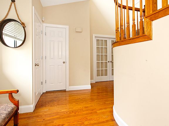 3rd image of 72 Chestnut Ln #36
