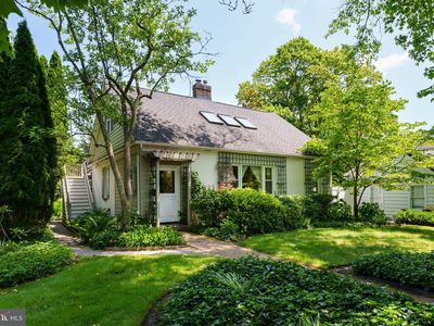 12 Manning Ln, Lawrence Township, NJ, 08648