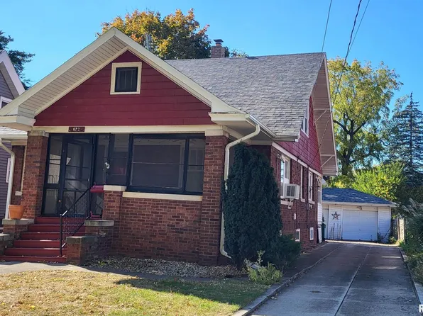 672 Jefferson St, Galesburg, IL 61401