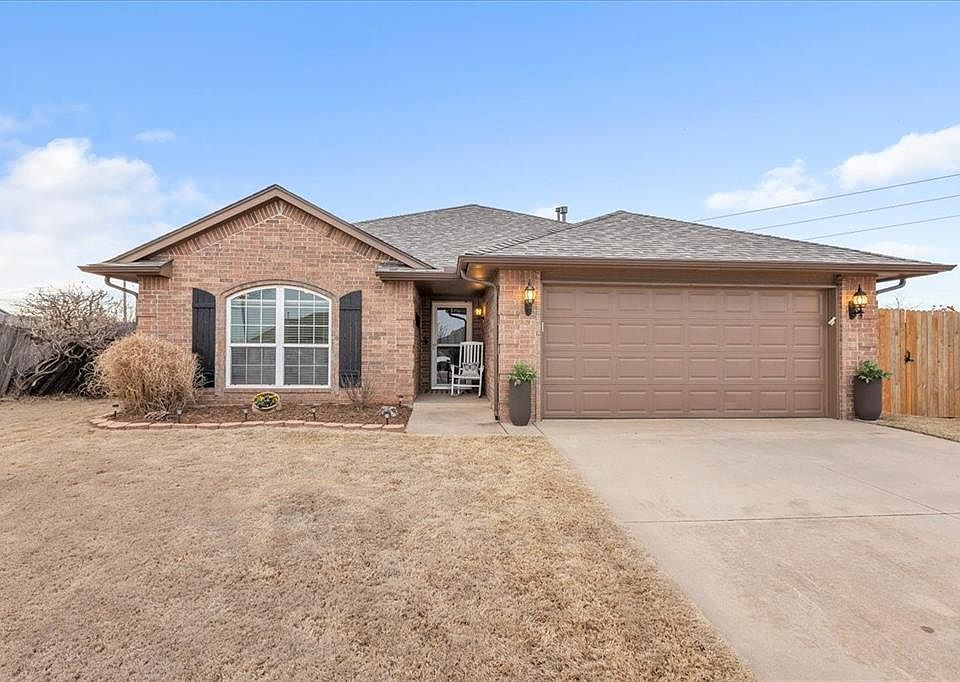 1st image of 2391 Melody Dr
