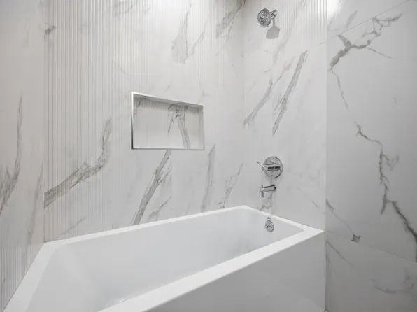 34 Avenue A image 16 of 29