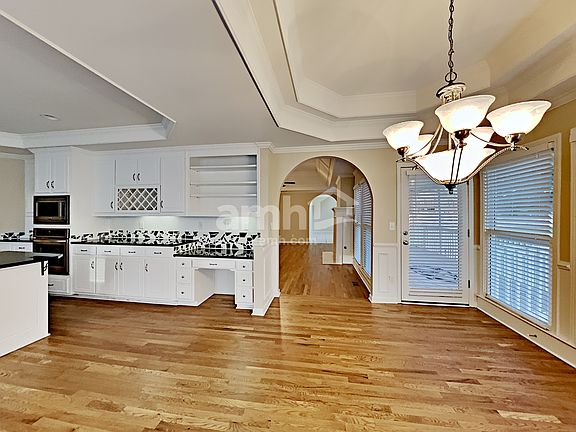 4th image of 2177 Bakers Mill Rd