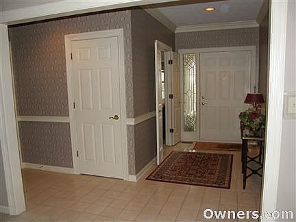 Foyer Entrance & Coat Closet