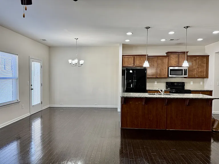 257 Centerview Way #1 — Photo 3