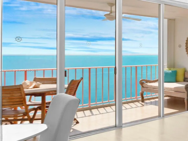 881 Ocean Dr #24C — Photo 6
