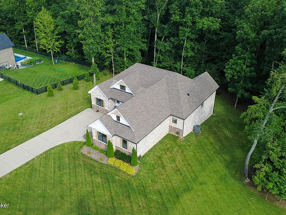 3rd image of 4209 Ballard Ridge Ct