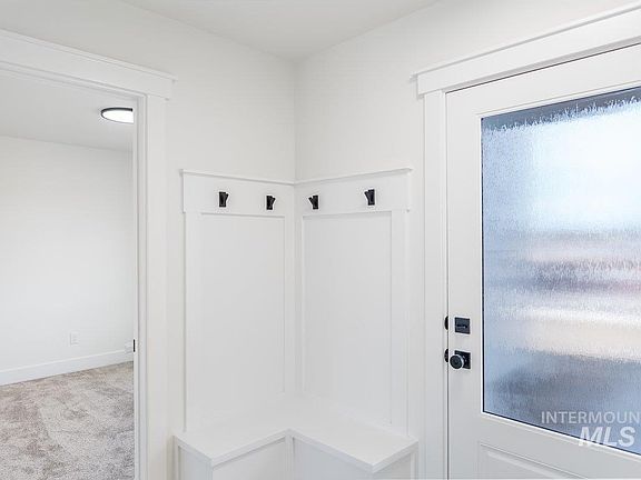 4th image of 938 Gregory Way