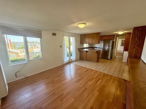 3rd image of 8065 Lemon Ave