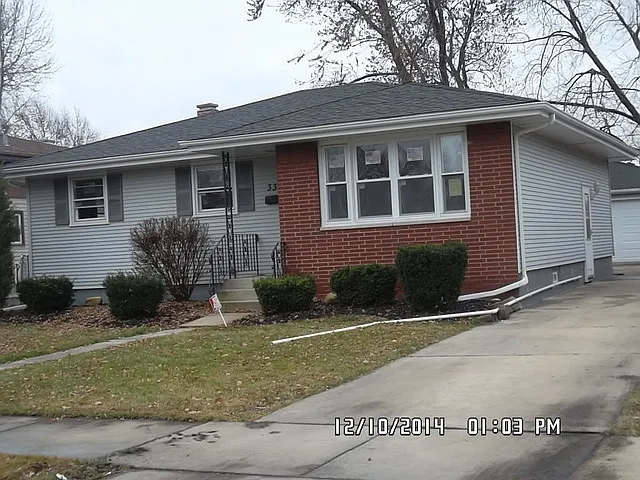3347 171st St photo 1