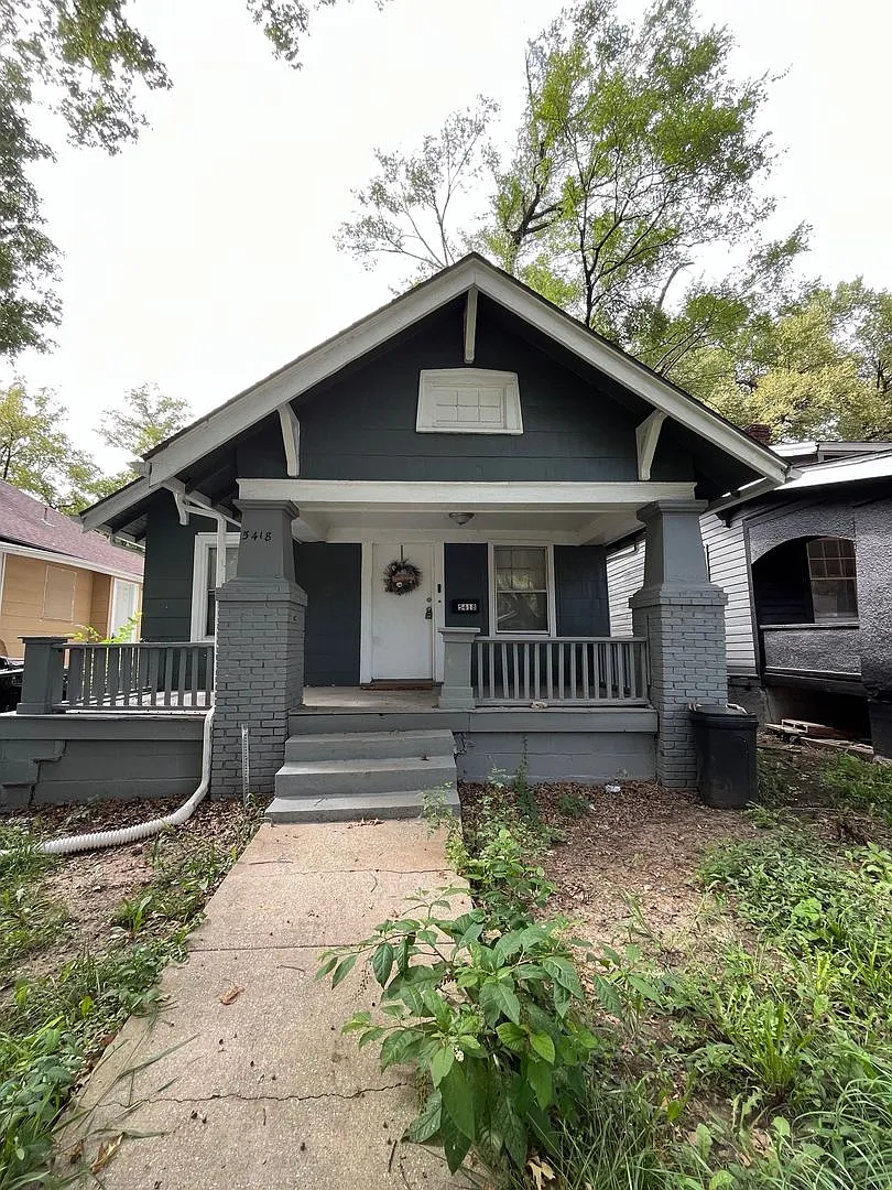 Fully Furnished 2 Bedroom, 1 Bath In Kcmo - **Schedule Your Self-Tour Online (Key Will Be Availab... — Photo 1