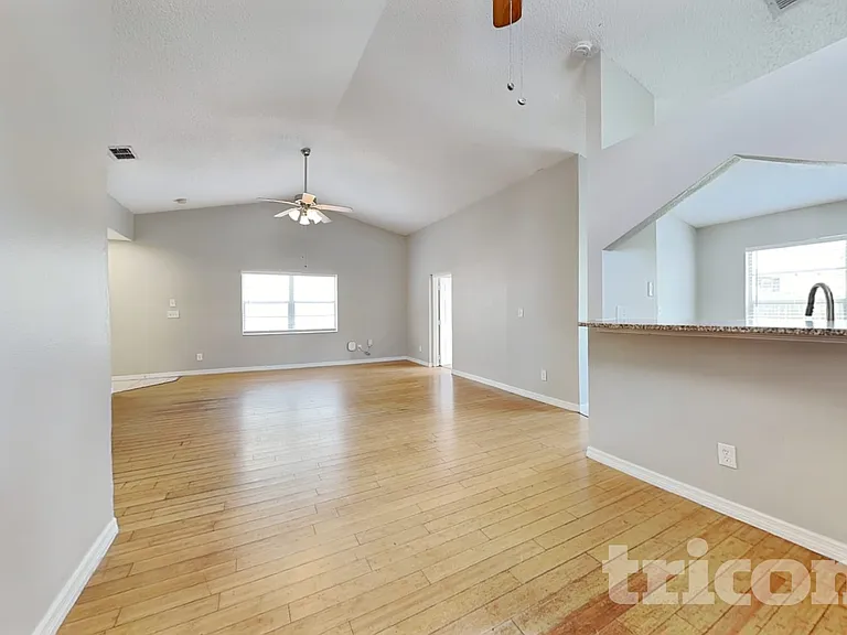 13344 Laraway Dr — Photo 6