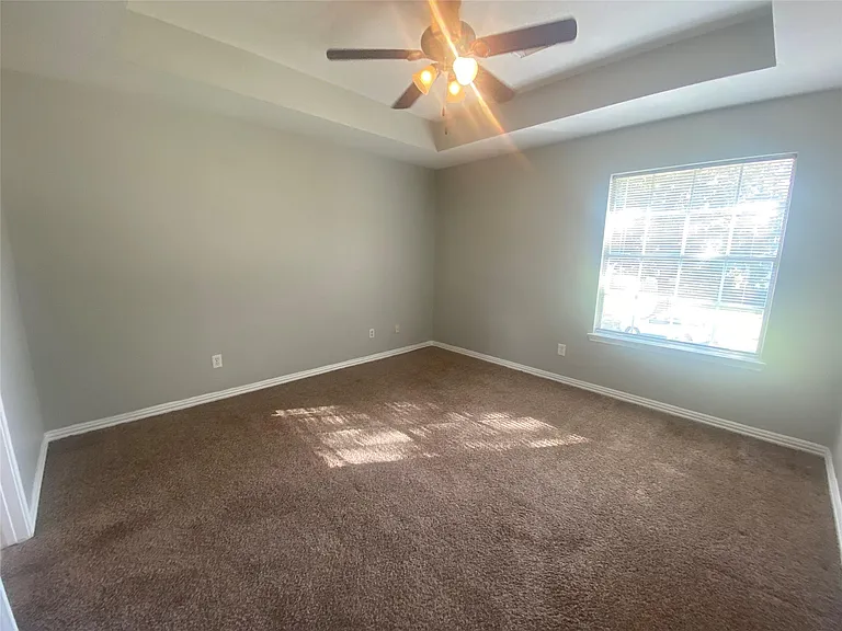 14007 Oleoke Ln — Photo 9