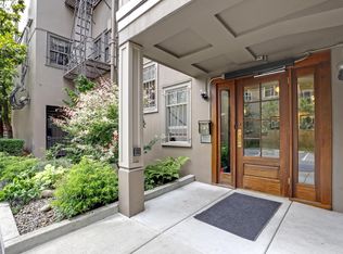 2141 NW Davis St APT 302, Portland, OR 97210