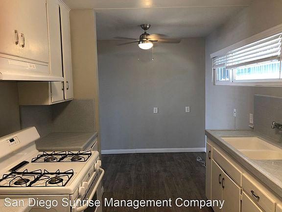 3rd image of 4692 Cherokee Ave