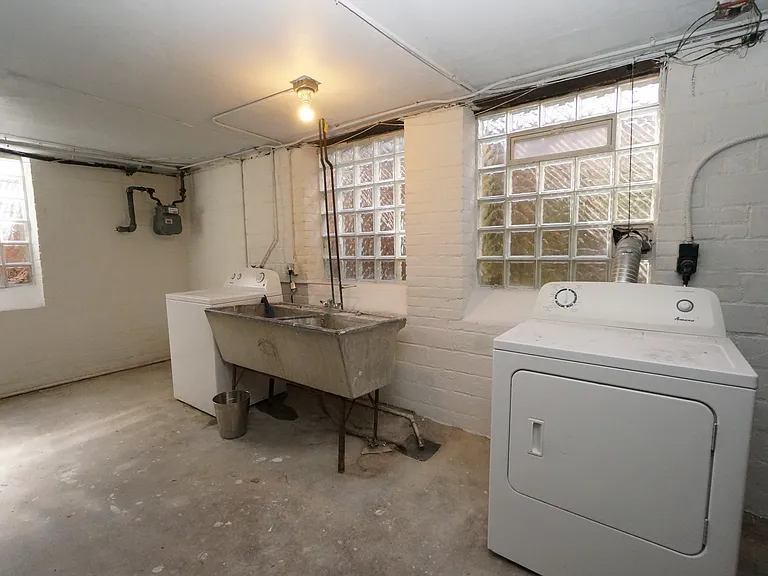 1326 Cleveland Heights Blvd — Photo 30