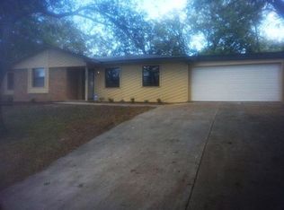 100 Parkway Dr, Lewisville, TX 75057