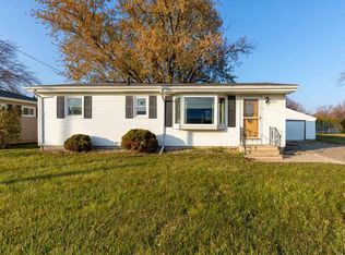 1016 Black Hawk Rd, Waterloo, IA 50701