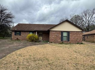 6981 Rose Trail Dr, Memphis, TN 38133