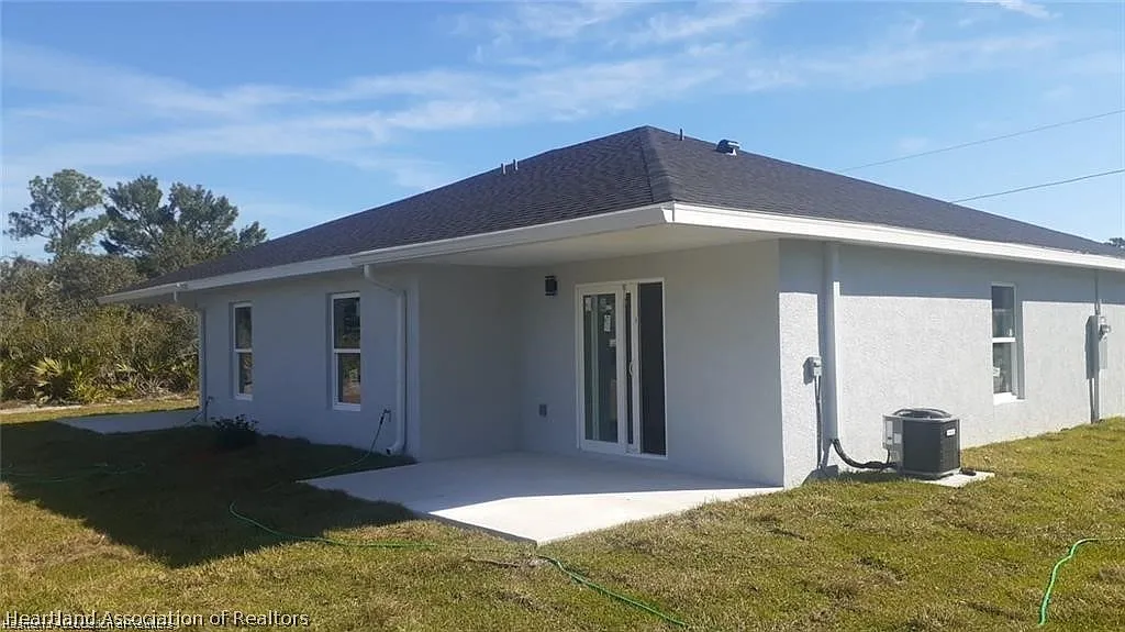 Building Photo - 5700 Granada Blvd