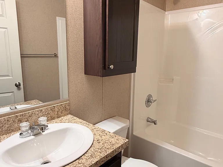 180 Parker Lake Dr #180A — Photo 5