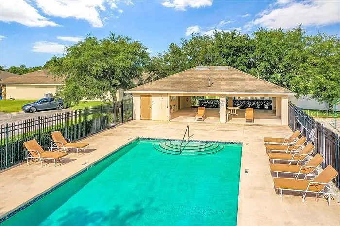 2685 Shelby Ruth Pl — Photo 16