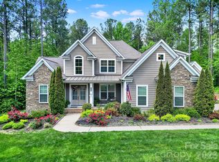 1026 Ledge Wood Ln, Clover, SC 29710