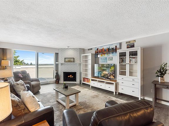 4th image of 3555 Outrigger Rd #302