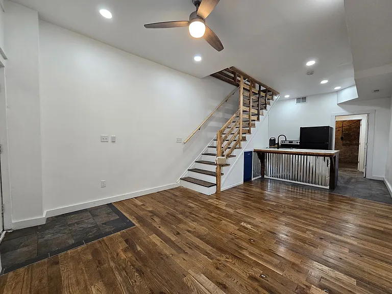 658 State Ave — Photo 3