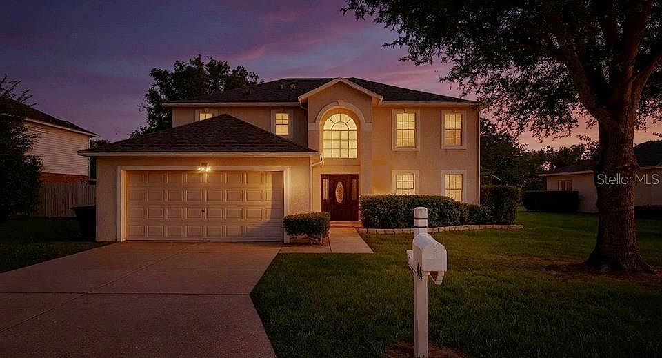 1st image of 714 SUNSET COVE DRIVE