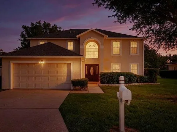 714 Sunset Cove Dr, Winter Haven, FL 33880