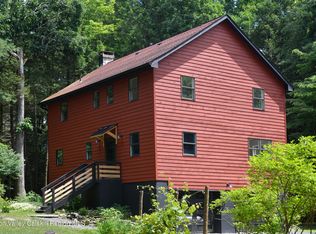 28 Mrs Franks Rd, Saugerties, NY 12477