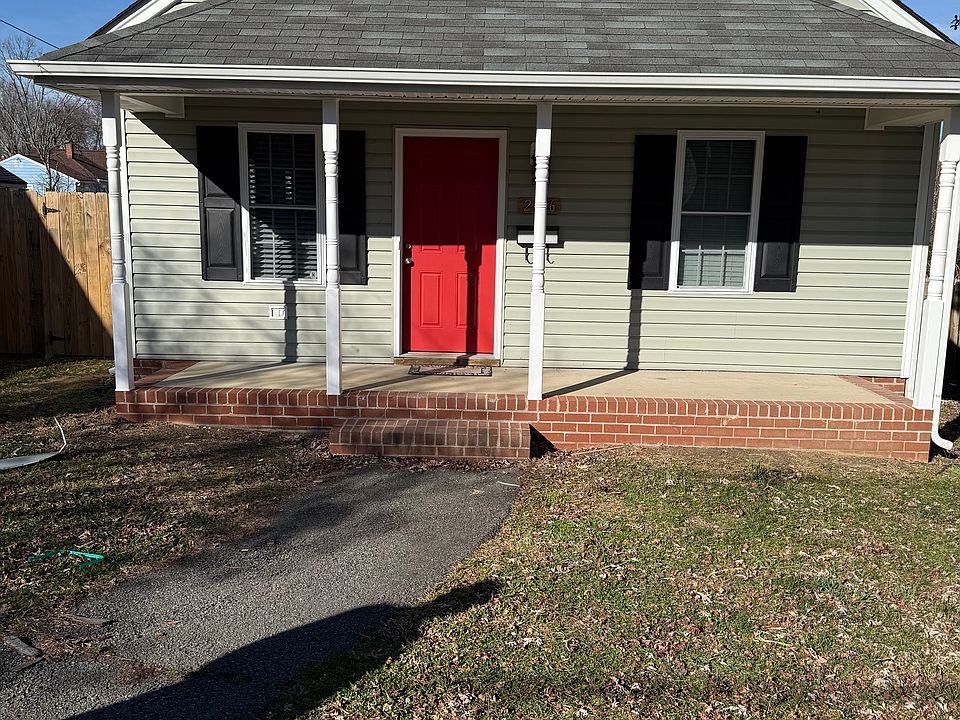 1st image of 2616 Parkside Ave