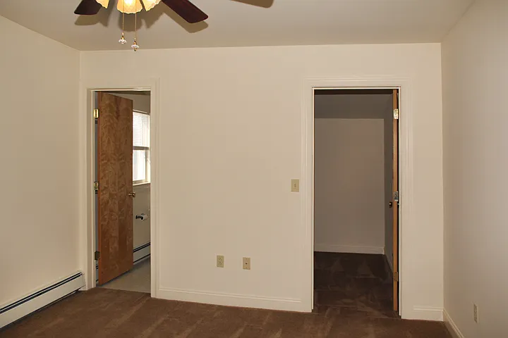 118 Delaware Ave #1 — Photo 9