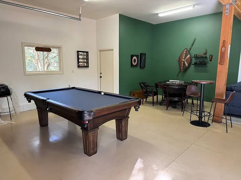 300 Shiloh Valley Ct — Photo 33