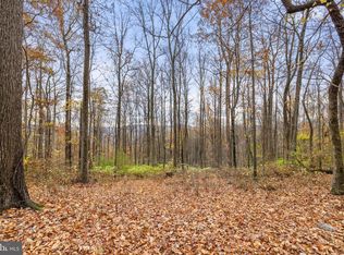 Took Crowell Ln, Huntly, VA 22640