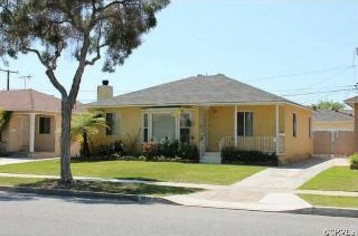 1st image of 4613 Nipomo Ave