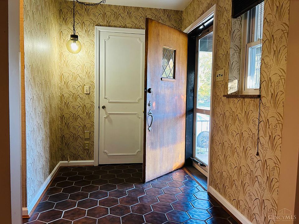 3038 Veazey Ave, Cincinnati, OH 45238 | Zillow