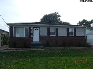 17300 Deforest Ave, Cleveland, OH