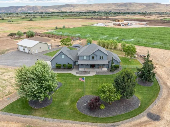168715 W Johnson Rd, Prosser, WA 99350