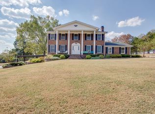 2450 Sugar Flat Rd, Lebanon, TN 37087