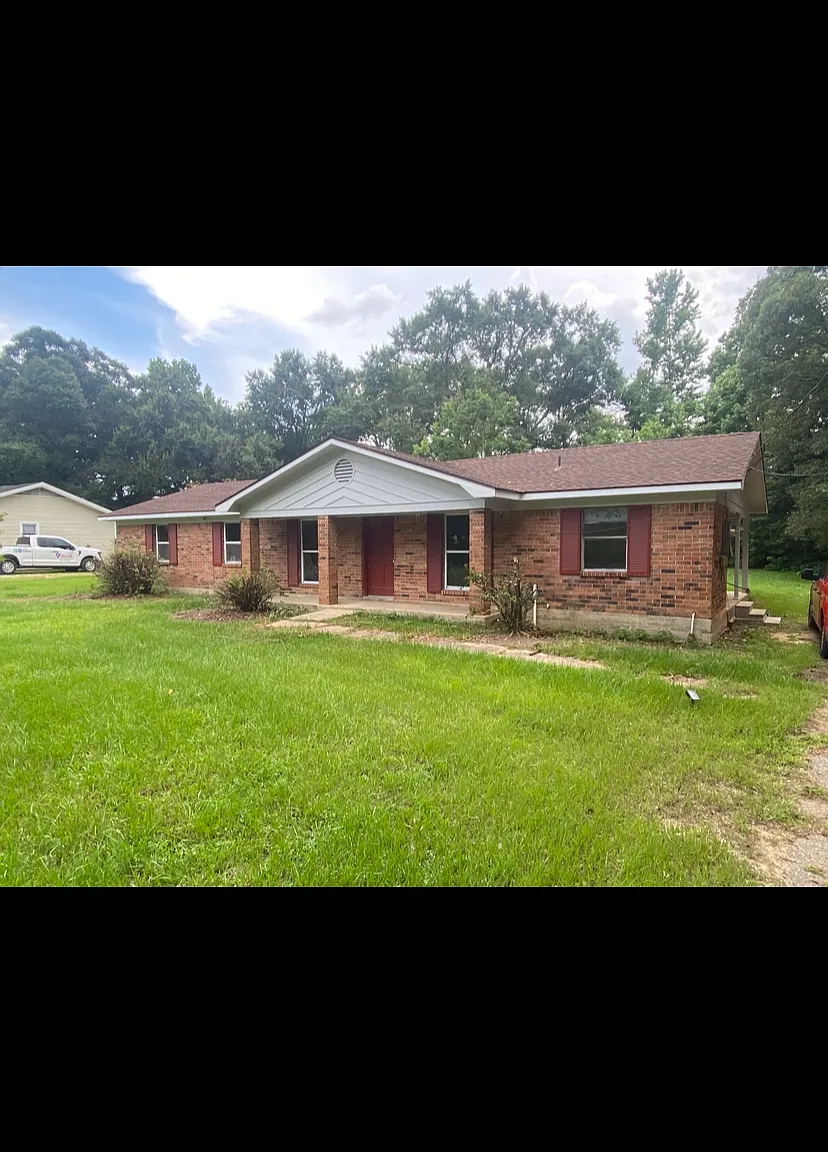 4 bed, 1570 sqft, $1,500 — Photo 1
