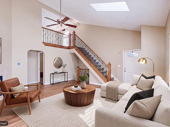 4th image of 5047 E 112th Ct