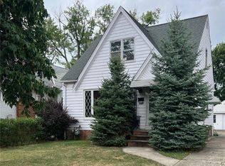 30027 Robert St, Wickliffe, OH 44092