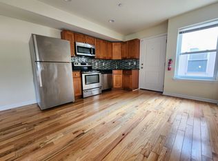 415 N 41st St #D, Philadelphia, PA 19104
